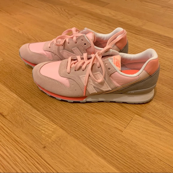 new balance classics pink